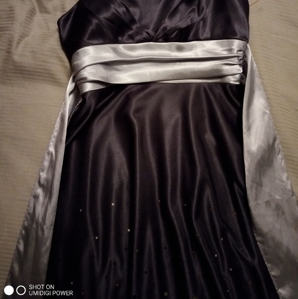 Prom / homecoming dress